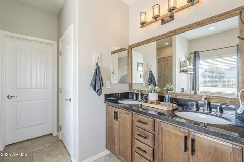 Bath - 2876 E Bealey Ave, Coolidge, AZ 85128 photo 1 of 4