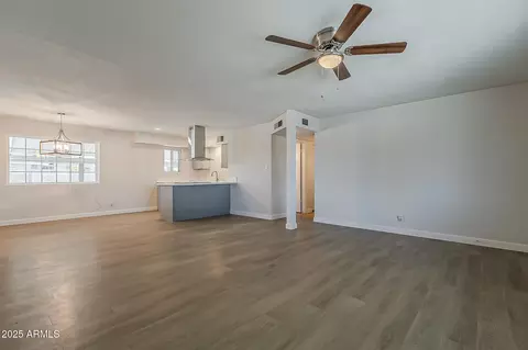 Living - 237 W Winston Dr, Phoenix, AZ 85041 photo 1 of 5