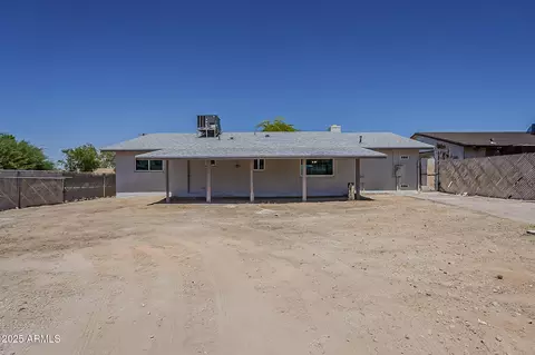 Exterior - 237 W Winston Dr, Phoenix, AZ 85041 photo 2 of 2
