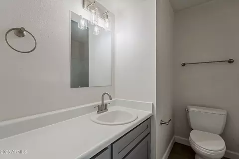 Bath - 237 W Winston Dr, Phoenix, AZ 85041 photo 2 of 2