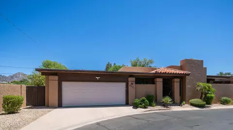 6521 N La Paloma Este --, Phoenix, AZ 85014