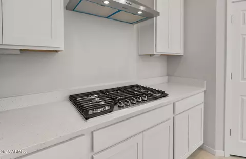 Kitchen - 1422 W Treasure Trl, Apache Junction, AZ 85120 photo 1 of 1