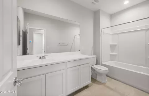 Entry Way - 1422 W Treasure Trl, Apache Junction, AZ 85120 photo 5 of 5