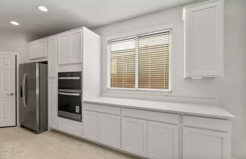 Entry Way - 1422 W Treasure Trl, Apache Junction, AZ 85120 photo 3 of 5