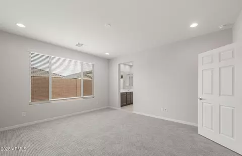 Bedroom - 1438 W Treasure Trl, Apache Junction, AZ 85120 photo 1 of 4