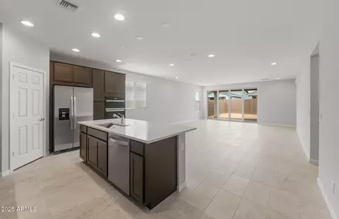 Living - 1438 W Treasure Trl, Apache Junction, AZ 85120 photo 1 of 4