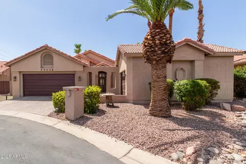 25046 S Foxglenn Dr, Sun Lakes, AZ 85248