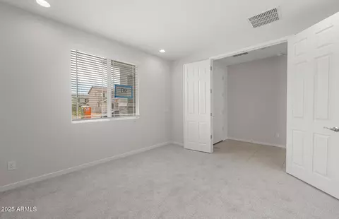 1462 W Treasure Trl, Apache Junction, AZ 85120 photo 3