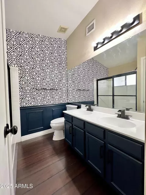 Bath - 13643 S 36th Way, Phoenix, AZ 85044 photo 1 of 3