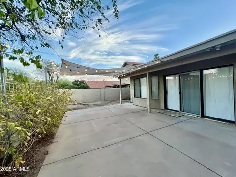 Exterior - 13643 S 36th Way, Phoenix, AZ 85044 photo 7 of 7