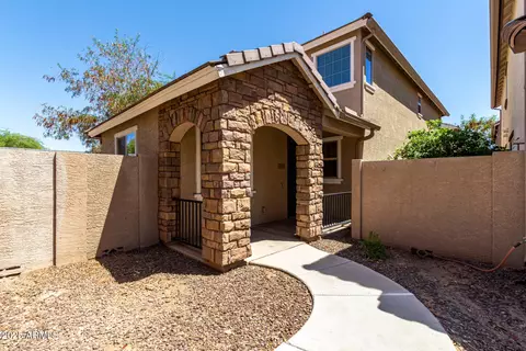 2735 N 73rd Dr, Phoenix, AZ 85035