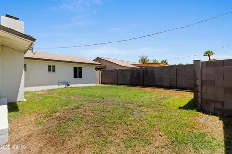 Exterior - 5331 E Virginia Ave, Phoenix, AZ 85008 photo 3 of 3