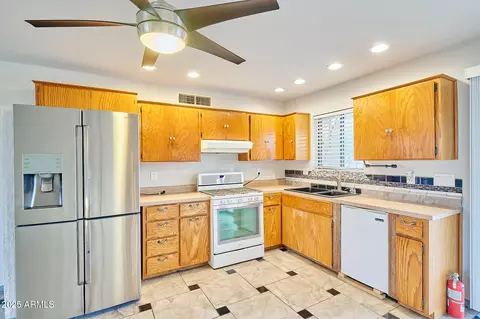 2636 E Campo Bello Dr, Phoenix, AZ 85032 photo 6