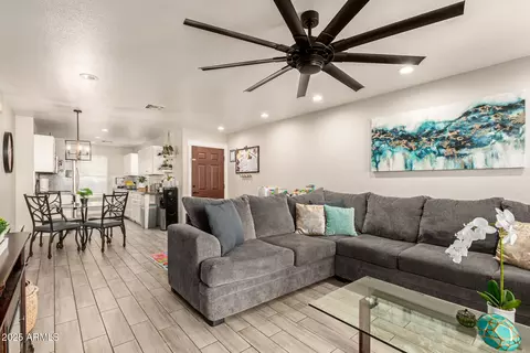 3605 S 65th Dr, Phoenix, AZ 85043 photo 6