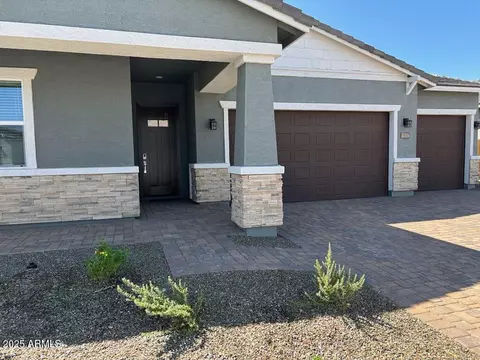 17637 W Mariposa Dr, Goodyear, AZ 85395