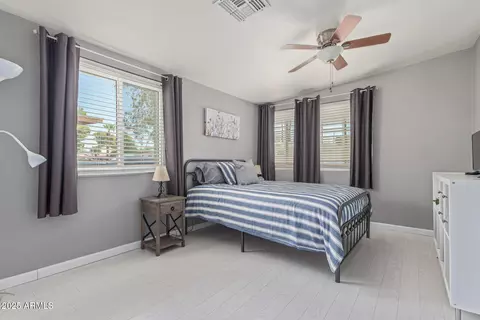 3802 E Shaw Butte Dr, Phoenix, AZ 85028 photo 20