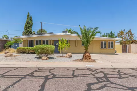 3802 E Shaw Butte Dr, Phoenix, AZ 85028 photo 6