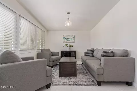 3802 E Shaw Butte Dr, Phoenix, AZ 85028 photo 12