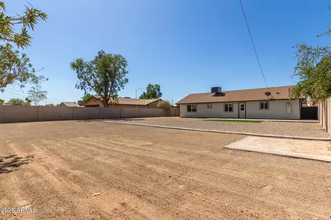 Exterior - 4420 E Hobart St, Mesa, AZ 85205 photo 4 of 7