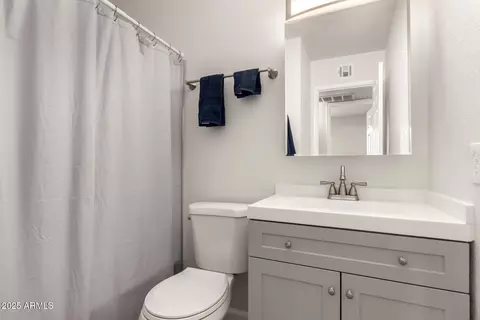 Bath - 4420 E Hobart St, Mesa, AZ 85205 photo 2 of 2