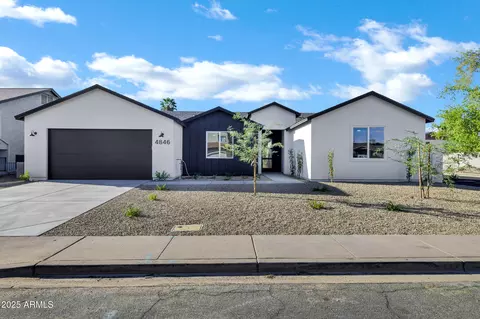 4846 E Downing Cir, Mesa, AZ 85205