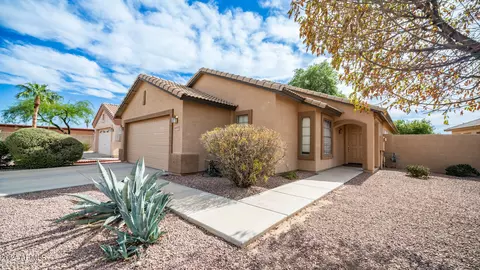 10377 W Yukon Dr, Peoria, AZ 85382