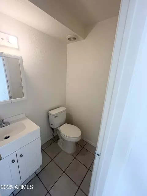 Bath - 2075 E 11th St, Douglas, AZ 85607 photo 1 of 4