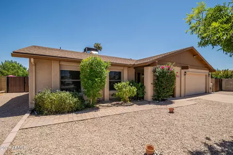 5245 W Windrose Dr, Glendale, AZ 85304