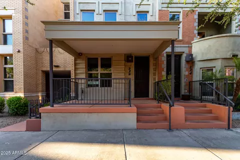 538 W 6th St, Tempe, AZ 85281