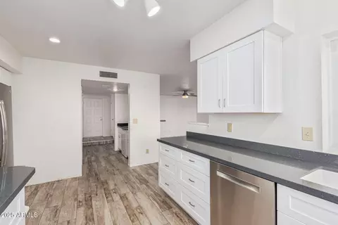 4346 E Corral St, Phoenix, AZ 85044 photo 12