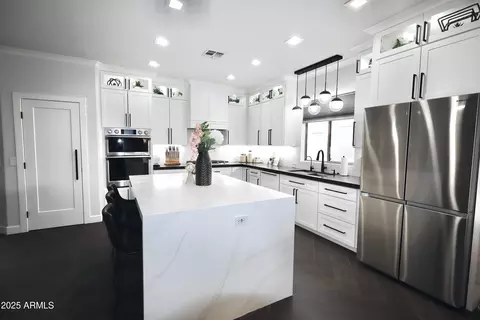 981 E Stottler Ct, Gilbert, AZ 85296