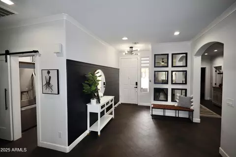 Entry Way - 981 E Stottler Ct, Gilbert, AZ 85296 photo 1 of 4