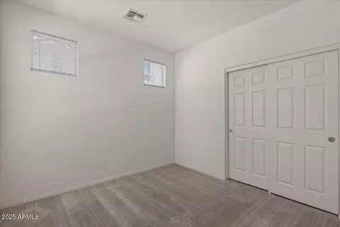 Other - 516 N Ranger Trl, Gilbert, AZ 85234 photo 3 of 8