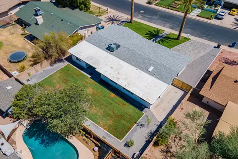 View/Area - 2502 E Fairfield St, Mesa, AZ 85213 photo 4 of 7