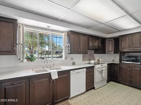 657 W Roosevelt Ave, Coolidge, AZ 85128 photo 15