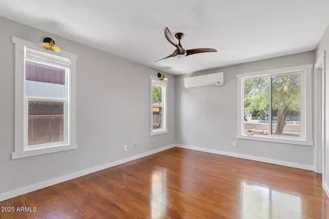 Living - 1241 El Parque Dr, Tempe, AZ 85282 photo 3 of 3