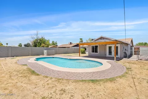 Exterior - 1241 El Parque Dr, Tempe, AZ 85282 photo 4 of 7