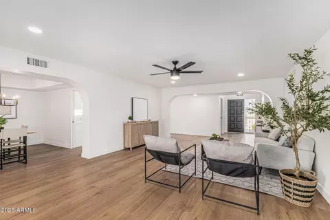 1222 E Acoma Dr, Phoenix, AZ 85022 photo 9