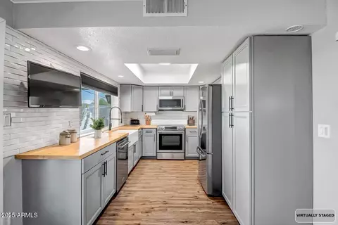 3144 W Juniper Ave, Phoenix, AZ 85053 photo 7