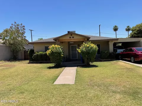 2027 W Medlock Dr W, Phoenix, AZ 85015