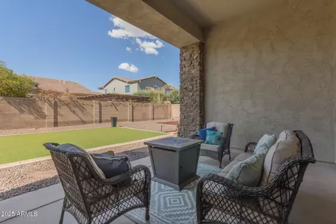 Exterior - 3788 E Alfalfa Dr, Gilbert, AZ 85298 photo 2 of 6