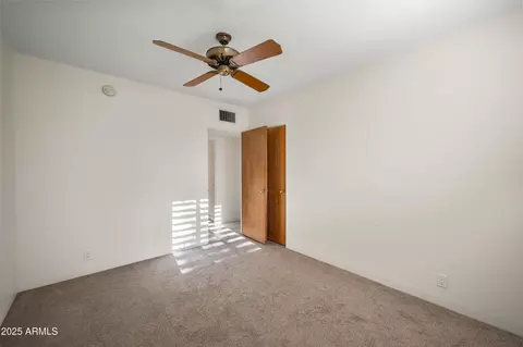 Bedroom - 3501 N 34th Pl, Phoenix, AZ 85018 photo 4 of 4