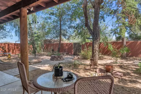 27324 N 219th Ave, Wittmann, AZ 85361
