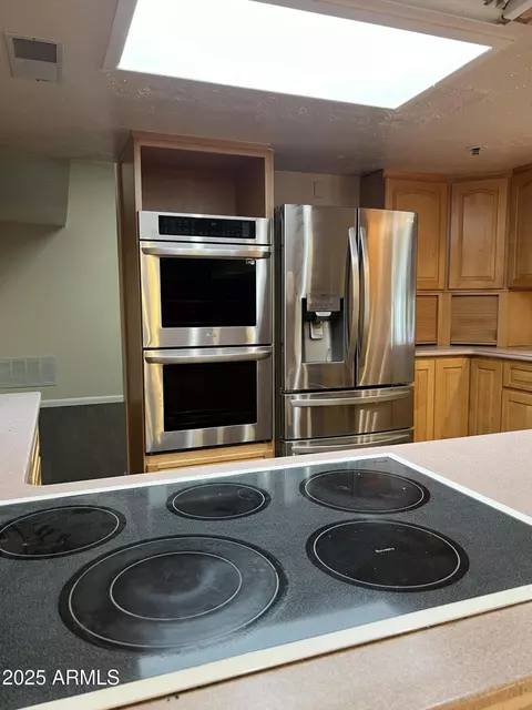 Kitchen - 9990 E Muffin Ln, Hereford, AZ 85615 photo 2 of 4