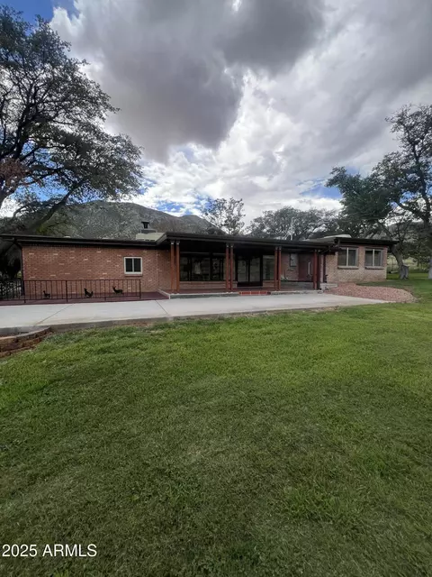 Exterior - 9990 E Muffin Ln, Hereford, AZ 85615 photo 18 of 25