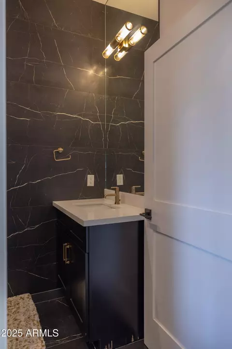 Bath - 16322 E Fairview St, Gilbert, AZ 85295 photo 11 of 13