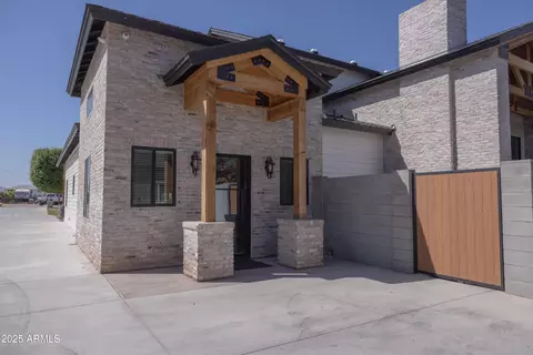 Exterior - 16322 E Fairview St, Gilbert, AZ 85295 photo 17 of 20