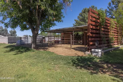 Exterior - 16322 E Fairview St, Gilbert, AZ 85295 photo 9 of 20
