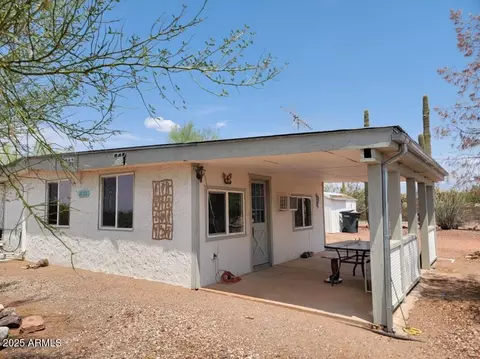 25712 W Steinbeck Dr, Morristown, AZ 85342
