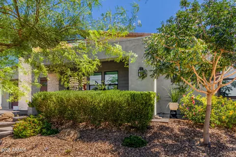 Exterior - 1329 E Monte Way, Phoenix, AZ 85042 photo 7 of 19